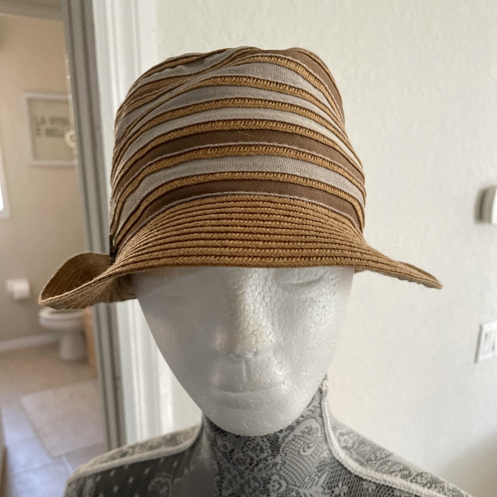 ISLAND BEACH FEDORA 👒 LIKE NEW